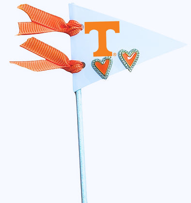 E205-TN Tennessee Orange Heart Studs on Pennant Flag